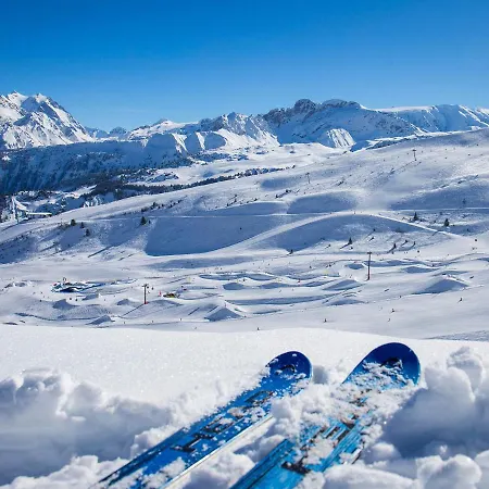 2 Pieces Pour 4 Pers. - La Tania, Idealement Situe Skis Aux Pieds, 31m², Balcon Est - Fr-1-182a-5 Апартаменты